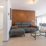 Rooftop 51 Apartment *